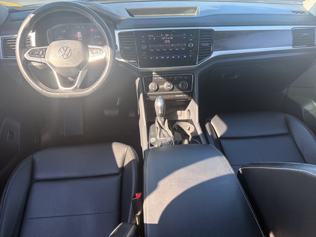 Certified 2023 Volkswagen Atlas SE w/ Panoramic Sunroof Package AWD/4WD image 20