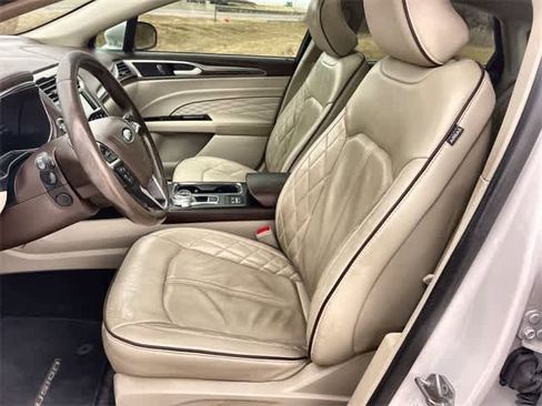 Used 2017 Ford Fusion Platinum image 11