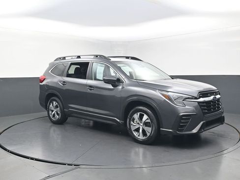 Used 2025 Subaru Ascent Premium AWD/4WD image 14