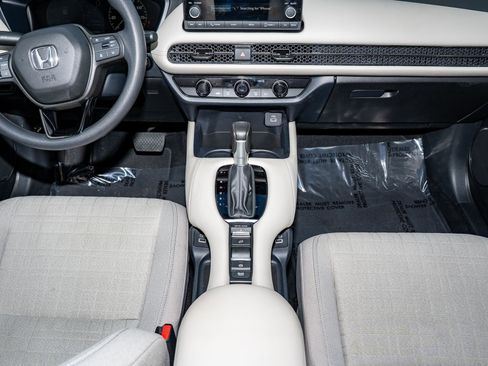 Certified 2023 Honda HR-V LX image 24