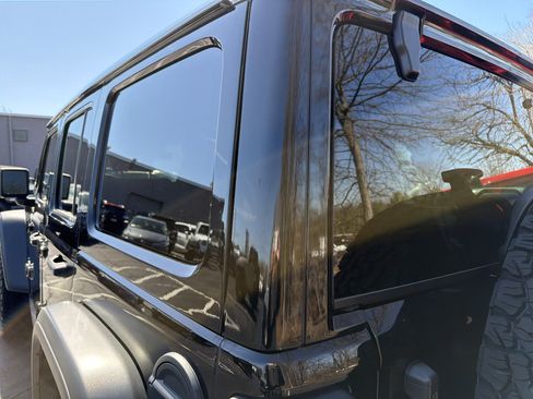 Certified 2025 Jeep Wrangler Unlimited Rubicon 4xe w/ Convenience Group image 10