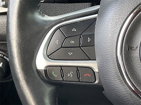 Used 2018 Jeep Compass Limited w/ Navigation Group image 14