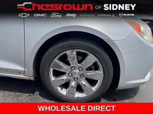Used 2010 Buick LaCrosse CXL FWD image 12