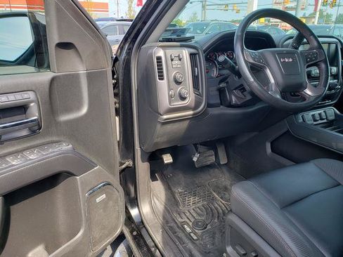 Used 2015 GMC Sierra 1500 SLT w/ All-Terrain Package AWD/4WD image 10