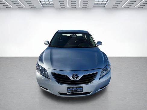 Used 2007 Toyota Camry XLE image 8