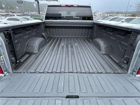 Certified 2024 Chevrolet Silverado 2500 Custom w/ Custom Value Package image 11