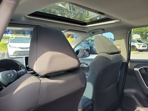 Certified 2023 Toyota RAV4 XLE w/ Convenience Package FWD image 16