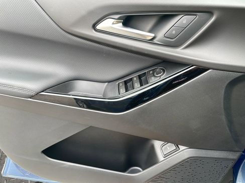 New 2026 Chevrolet Equinox LT w/ Convenience Package II image 14