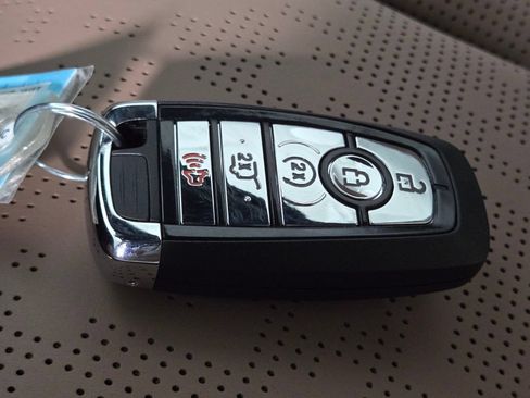 New 2027 Lincoln Navigator L Black Label AWD/4WD image 30