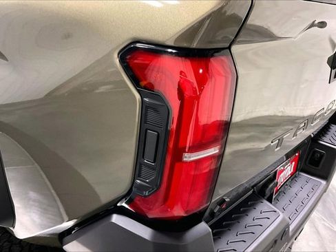 New 2026 Toyota Tacoma 4x4 Double Cab Hybrid image 26