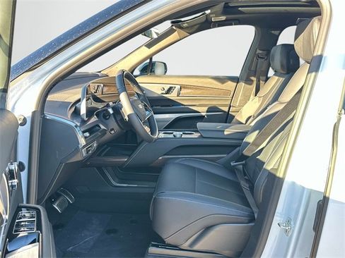 New 2026 Cadillac Vistiq Sport image 10