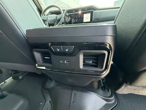New 2026 GMC Sierra 2500 AT4 w/ AT4 Premium Plus Package AWD/4WD image 23