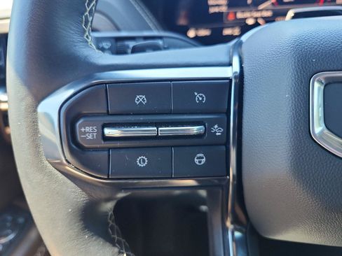 Certified 2025 GMC Yukon XL Denali Ultimate AWD/4WD image 27
