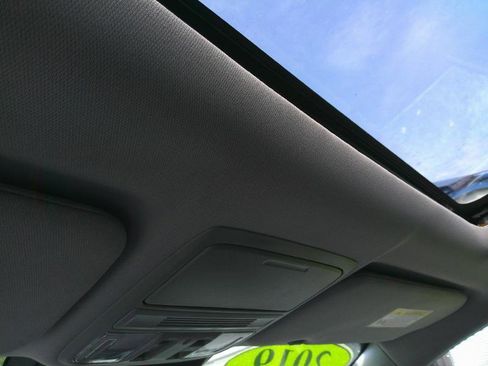 Used 2019 Honda CR-V EX image 21