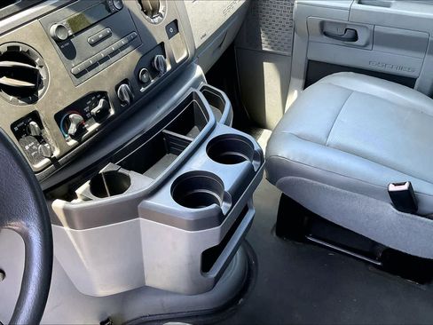 Used 2014 Ford E-350 and Econoline 350 XL w/ Power Windows & Locks Group RWD image 16