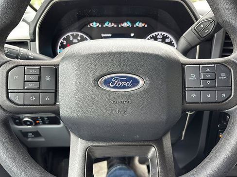 Certified 2023 Ford F150 XLT AWD/4WD image 27