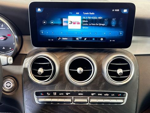 Used 2022 Mercedes-Benz GLC 300 4MATIC image 16