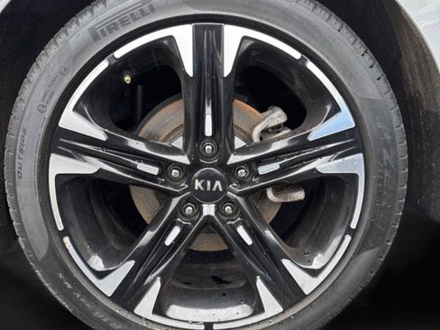 Used 2021 Kia K5 GT-Line AWD/4WD image 10