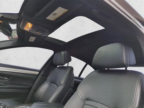 Used 2014 BMW 550i xDrive Sedan image 20