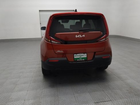 Used 2022 Kia Soul LX w/ Technology Package image 6