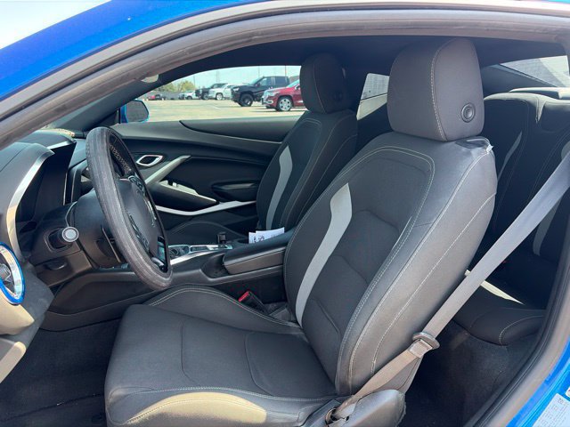 Used 2018 Chevrolet Camaro LT w/ RS Package RWD image 6