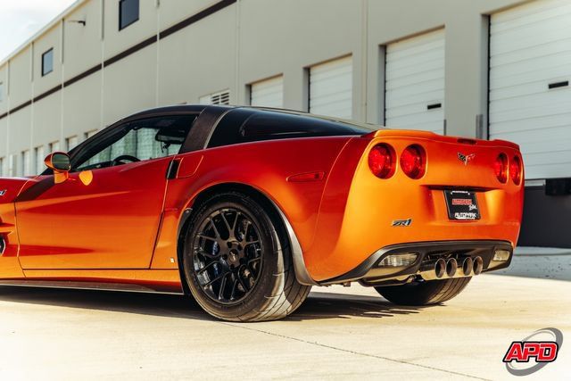 Used 2009 Chevrolet Corvette ZR1 w/ Preferred Equipment Group RWD image 49