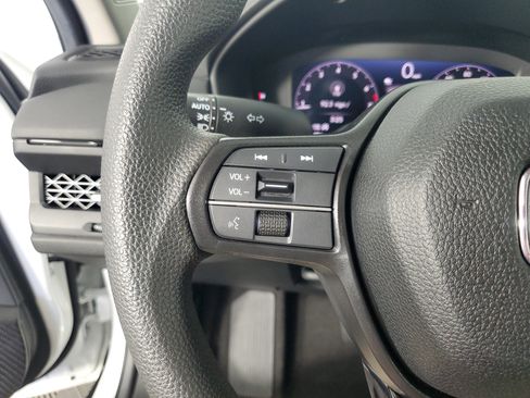 Used 2024 Honda Accord EX image 26