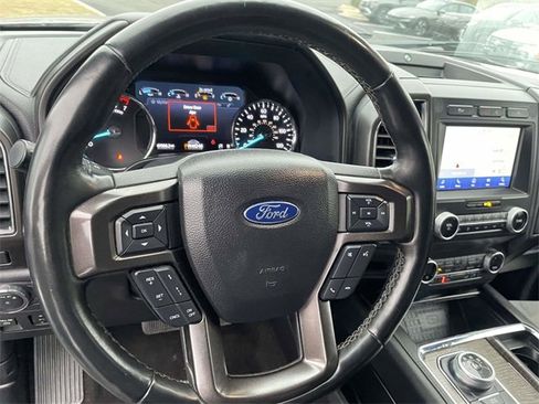 Used 2021 Ford Expedition Max Limited image 16