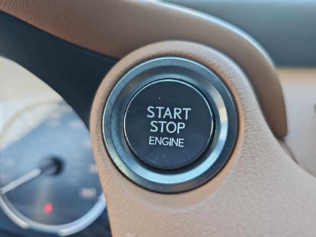 Used 2024 Lexus IS 300 w/ Comfort Package RWD image 29