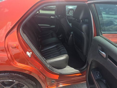 Used 2021 Chrysler 300 S RWD image 11