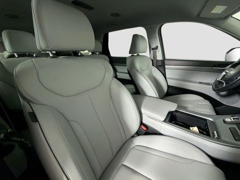 Used 2025 Hyundai Palisade SEL FWD image 26