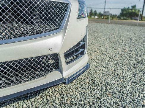 Used 2018 Cadillac CTS V w/ Luxury Package image 76