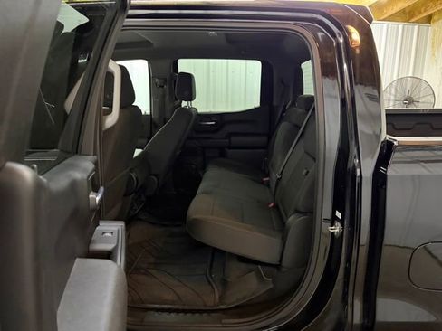Used 2023 Chevrolet Silverado 1500 Custom AWD/4WD image 15