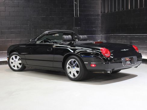 Used 2002 Ford Thunderbird Deluxe image 14