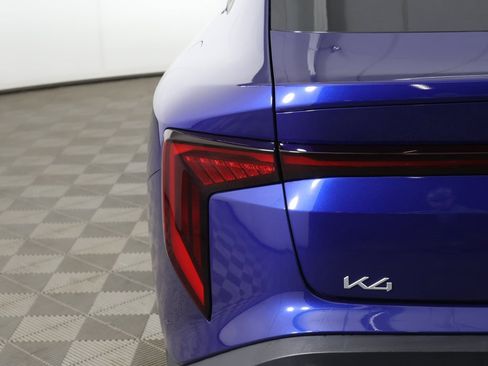Used 2025 Kia K4 LXS image 13