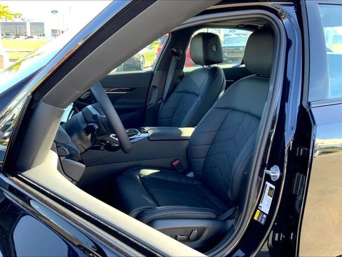 New 2026 BMW i5 eDrive40 w/ M Sport Package image 9