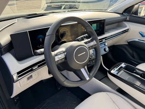 New 2026 Hyundai Tucson Limited AWD/4WD image 14