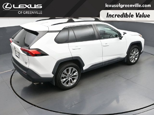 Used 2019 Toyota RAV4 XLE Premium w/ Cold Weather Package AWD/4WD image 51