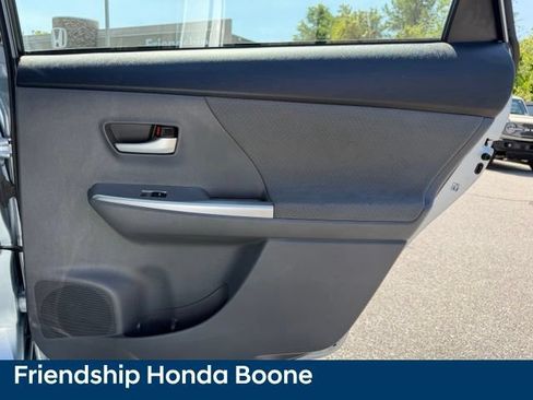 Used 2012 Toyota Prius V Three FWD image 37