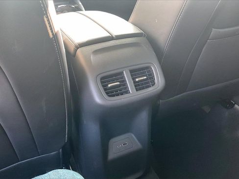 Used 2025 Buick Envision Sport Touring image 10