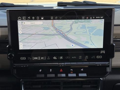 New 2026 GMC Hummer EV 4x4 Crew Cab image 12