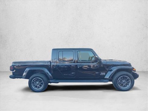 Used 2022 Jeep Gladiator Overland w/ Popular Equipment Package image 4