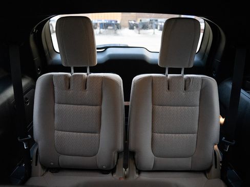 Used 2018 Ford Explorer 4WD image 25