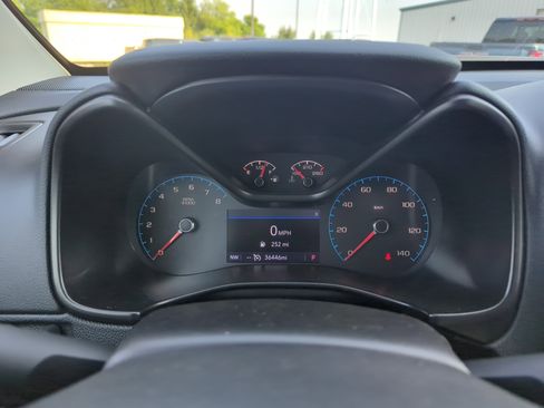 Used 2022 Chevrolet Colorado ZR2 image 11