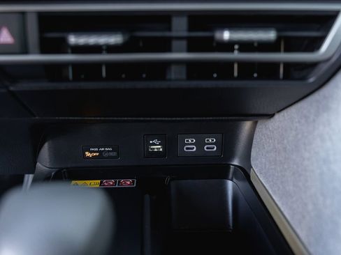 Certified 2025 Toyota Camry LE w/ Convenience Package image 19