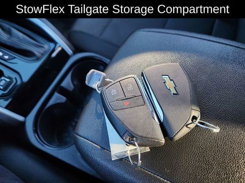 Used 2024 Chevrolet Colorado W/T w/ Advanced Trailering Package image 45