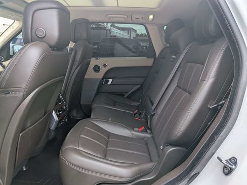 Used 2019 Land Rover Range Rover Sport HSE AWD/4WD image 14