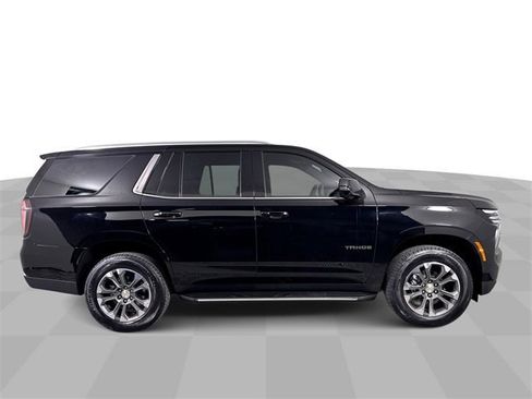 New 2026 Chevrolet Tahoe LT image 9