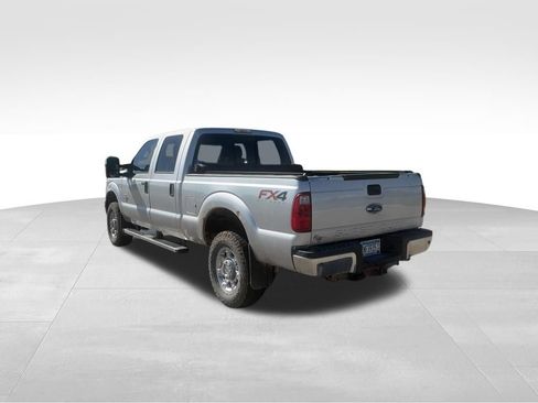 Used 2016 Ford F350 XLT w/ XLT Premium Package AWD/4WD image 5