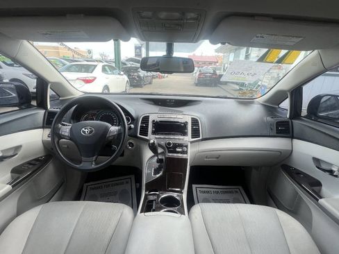Used 2011 Toyota Venza AWD w/ Convenience Pkg image 11